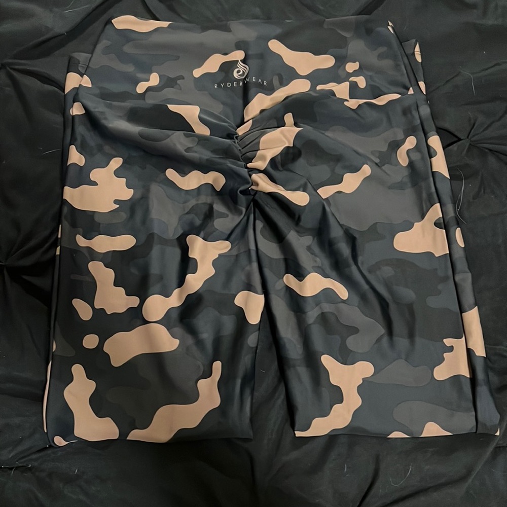 Camo ryderwear leggings